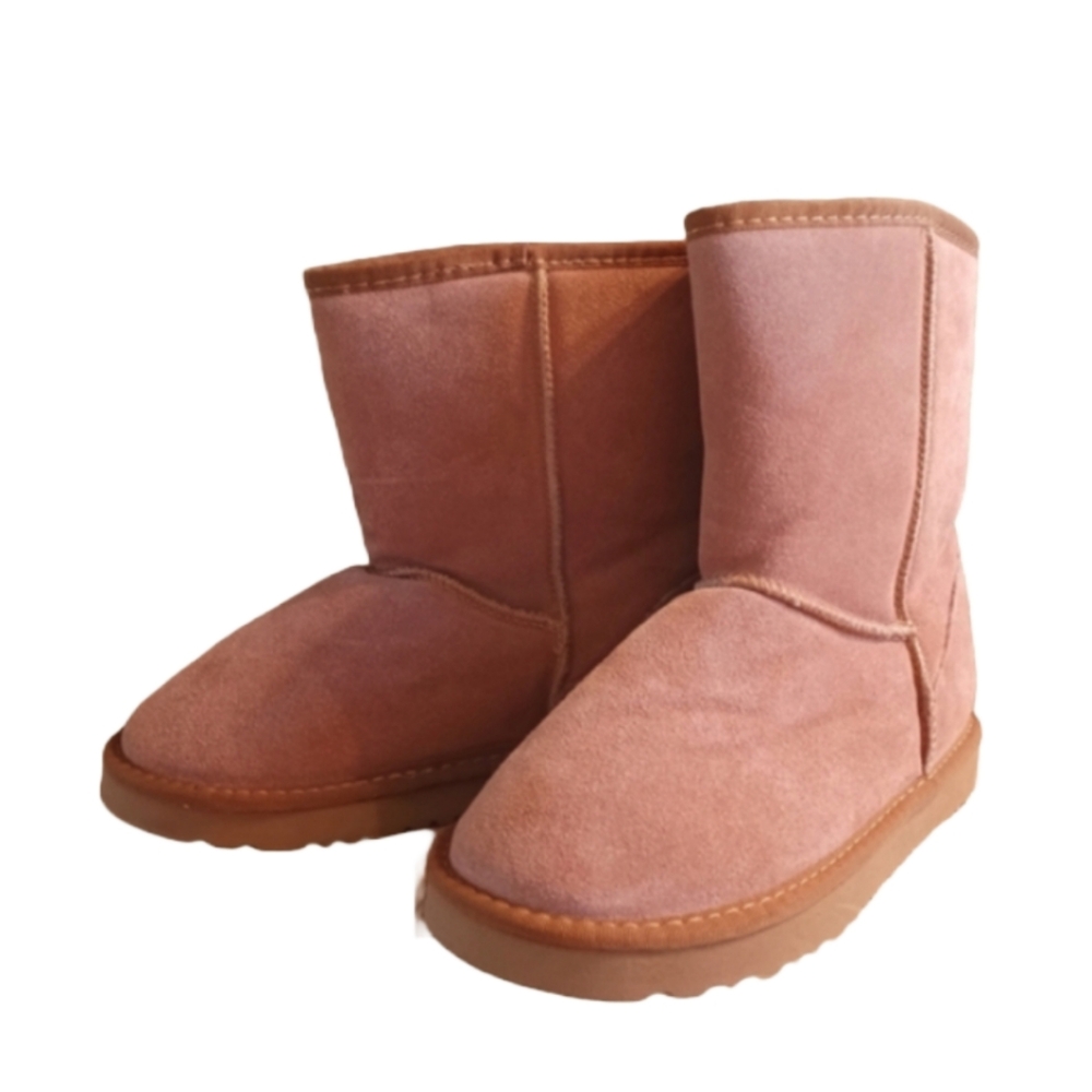UGG AUSTRALIA CLASSIC SHORT II SUEDE BOOTS SIZE 7